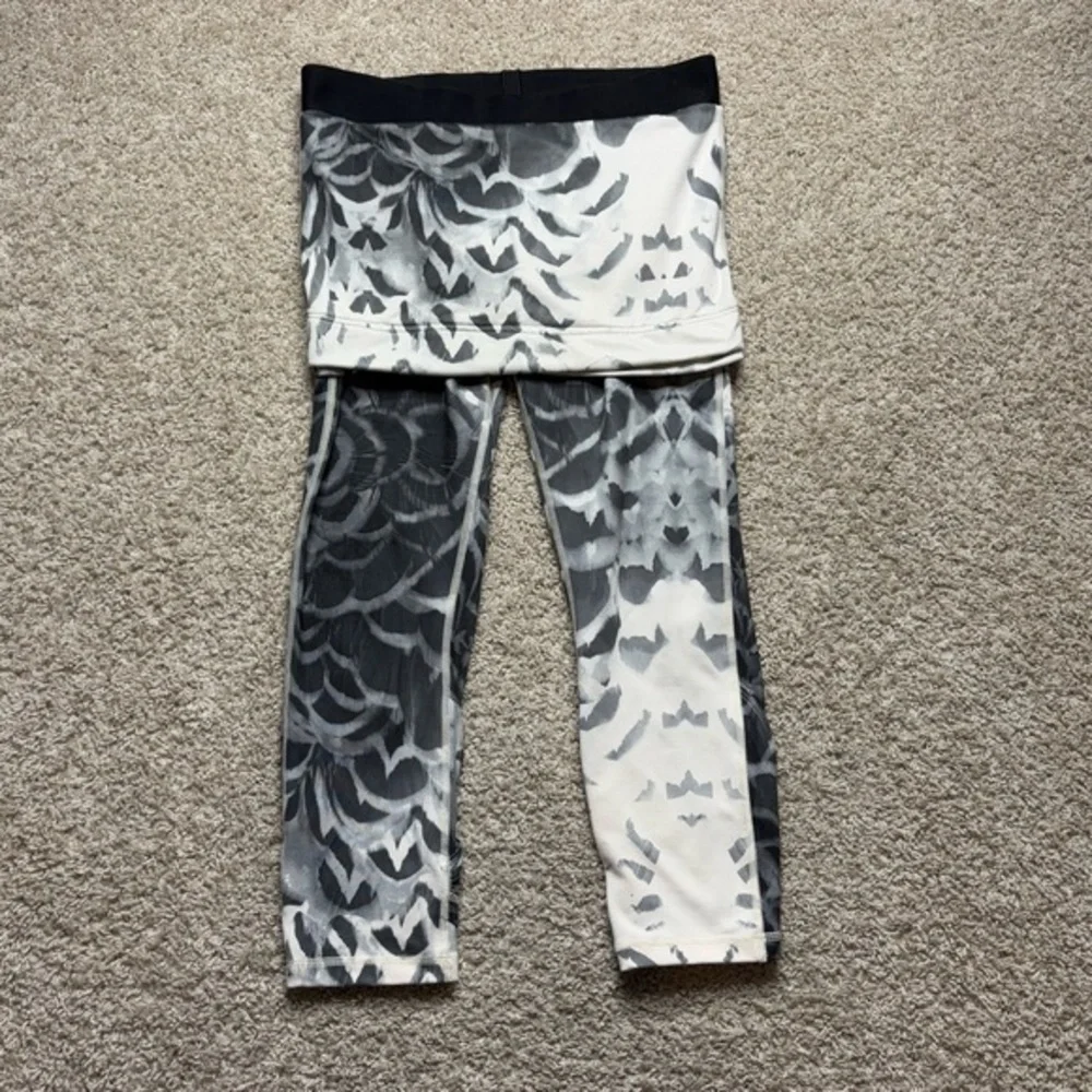 Lululemon Wunder Under Crop *Special Edition